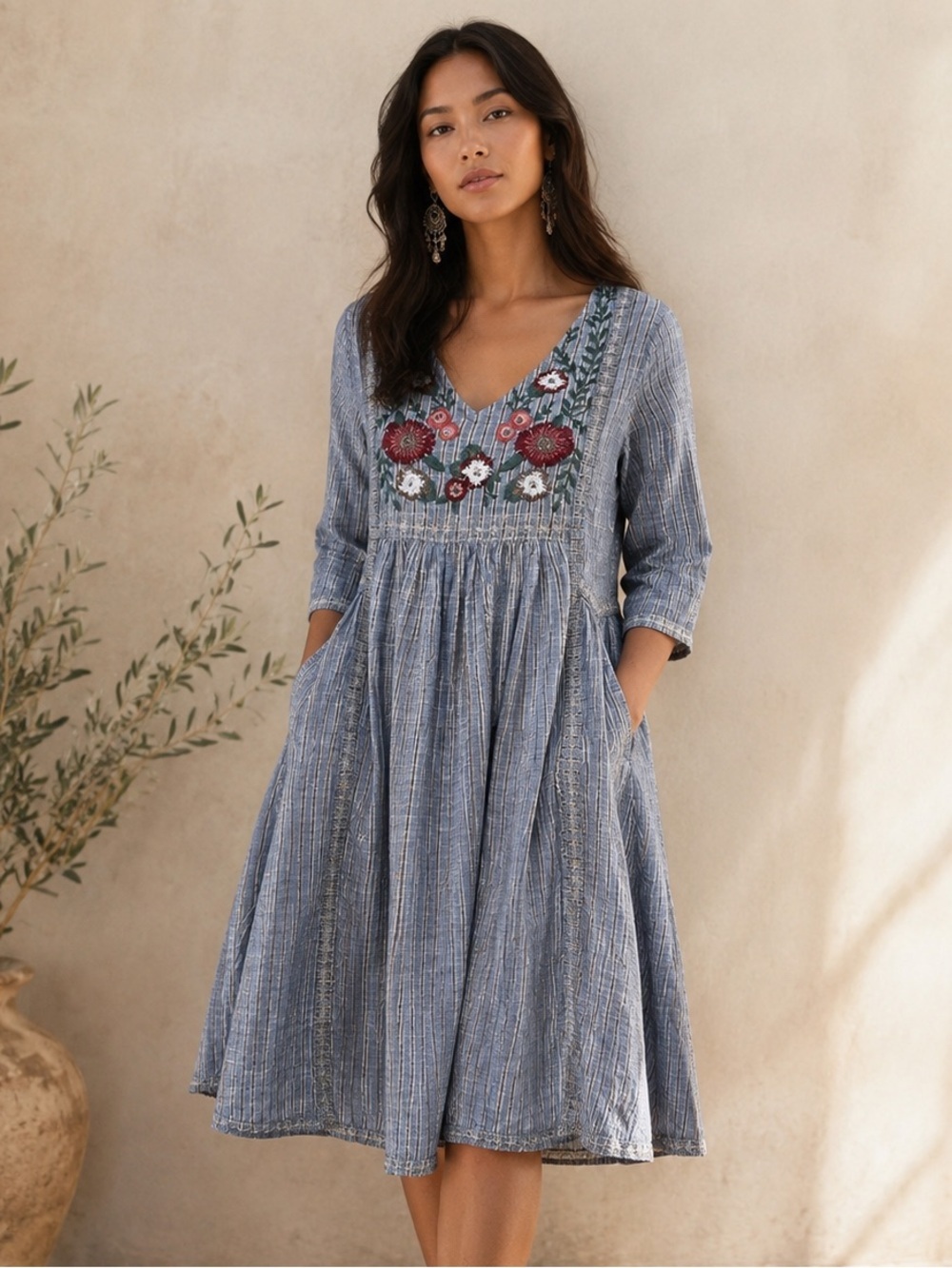 Novica Gray Blue Embroidered Boho Dress Size Small Cotton Lurex Pockets